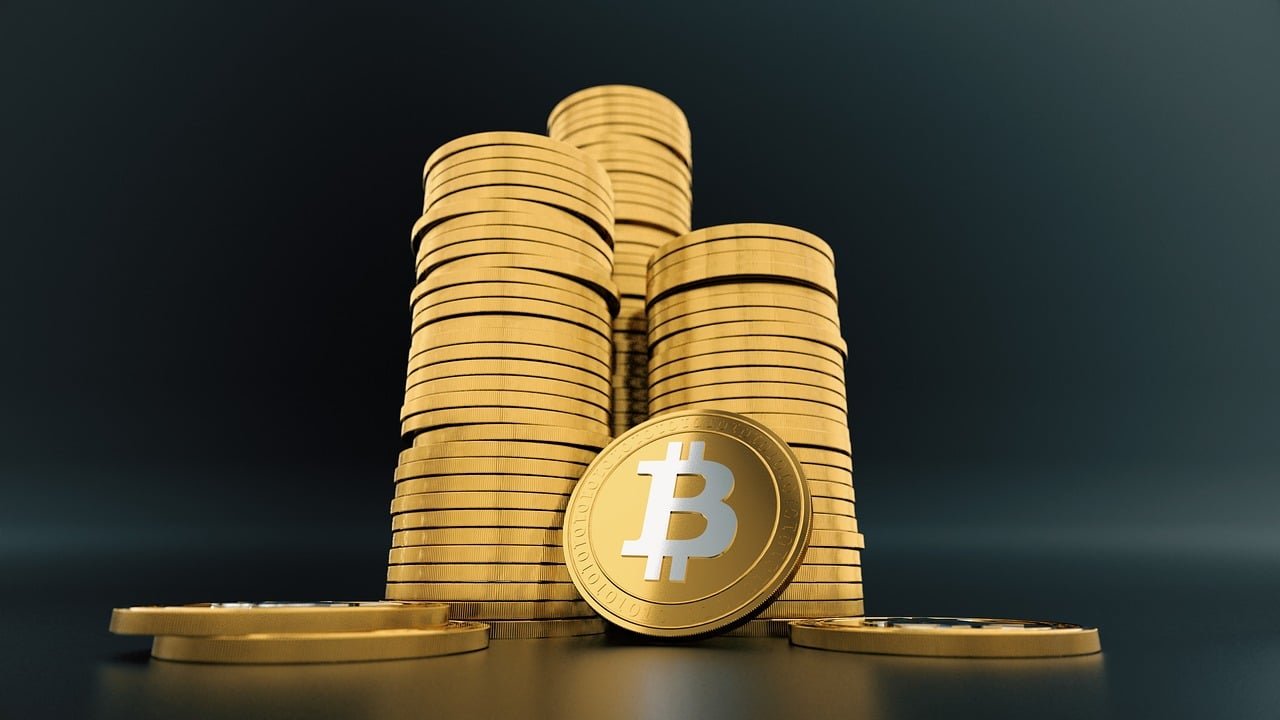 💰 Cryptocurrency in 2026: Smart Investment Strategies, Safer Coins, and How to Earn Daily